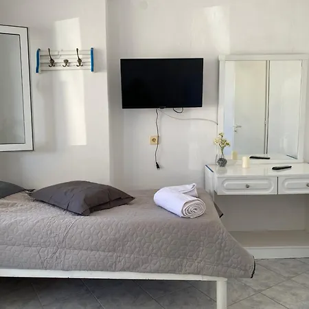 Poseidon Street νεα μεσαγγαλα γκαρσονιέρα 3