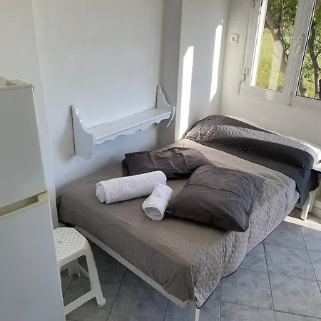 Poseidon Street νεα μεσαγγαλα γκαρσονιέρα 3 *